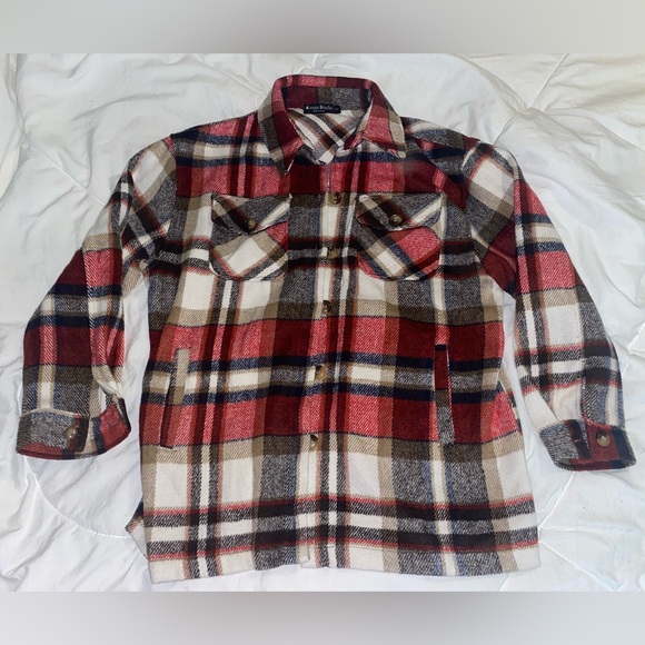 Knapp Studio Shacket - Picture 1 of 3